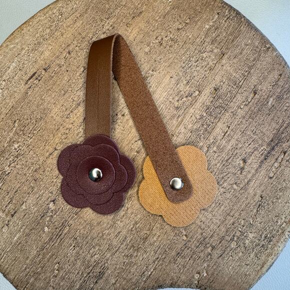 Flower Purse Charm Fall Bag Charm Neutral Purse Flair NEW FAST SHIP - Picture 7 of 7